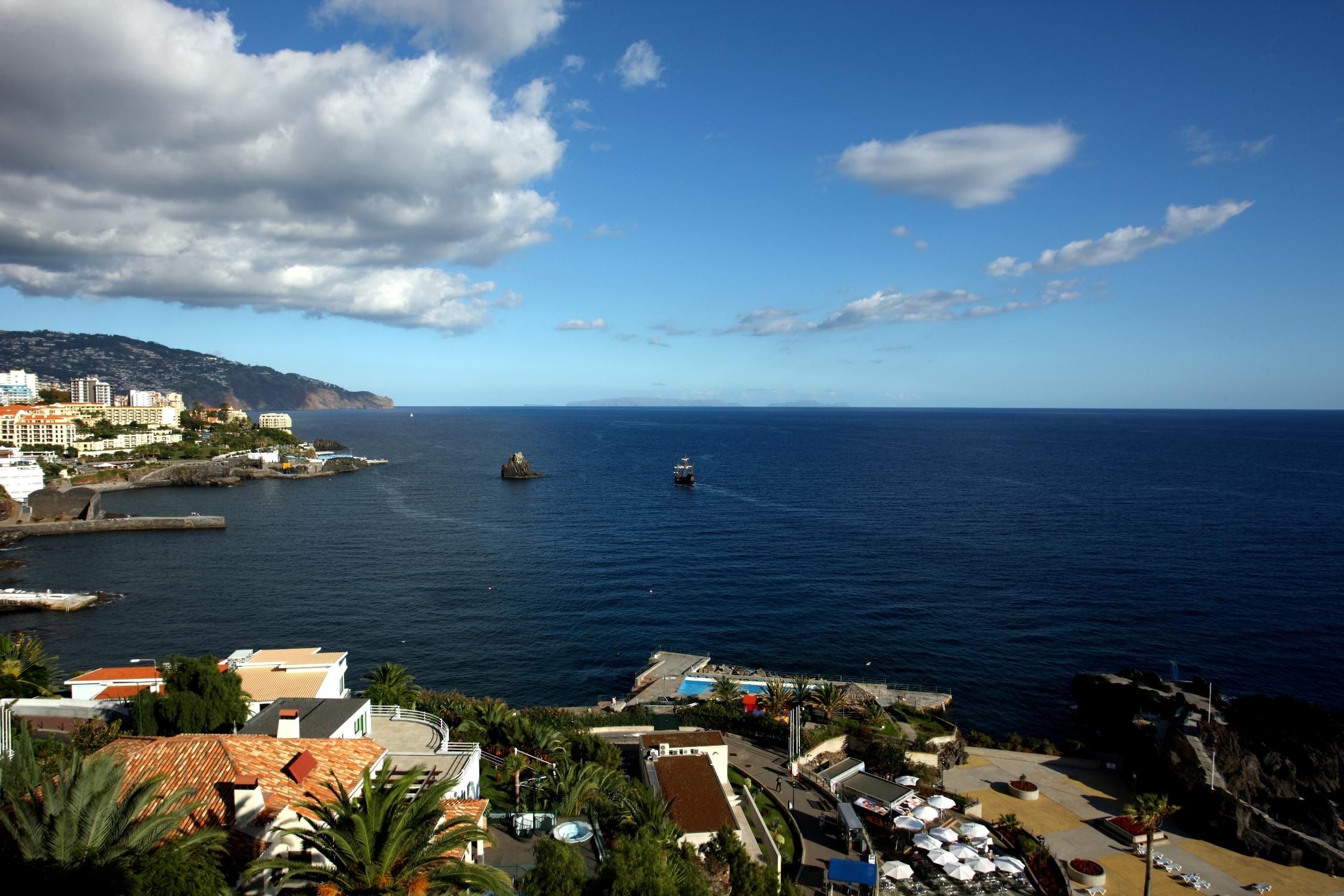 Madeira Regency Cliff - Adults Only Hotel Funchal  Exterior photo